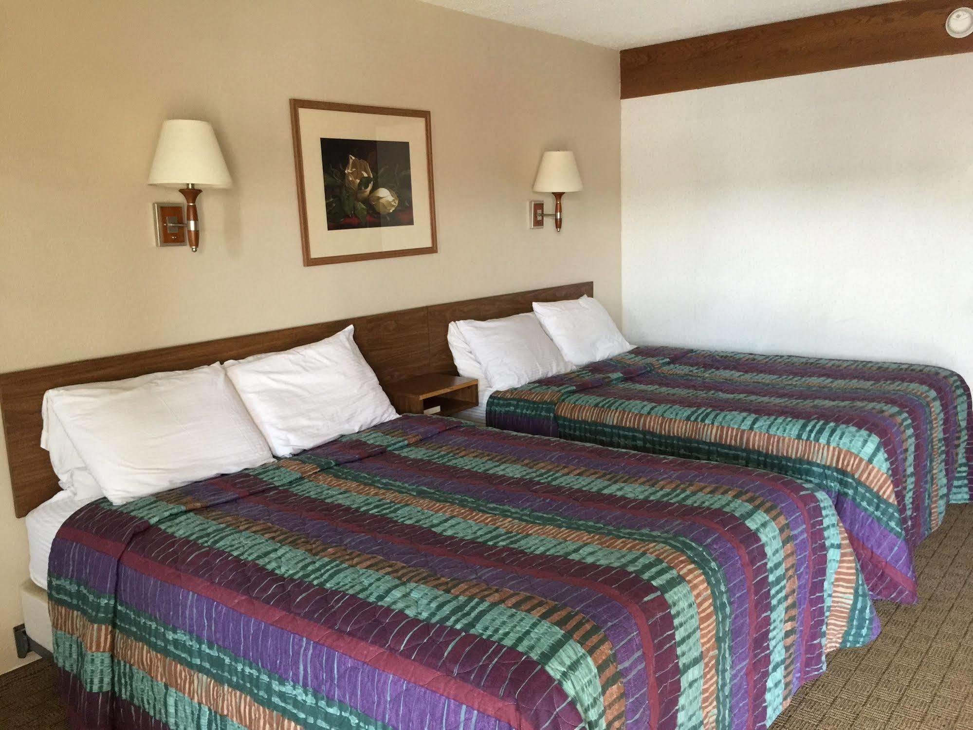 El Rancho Hotel Williston Luaran gambar